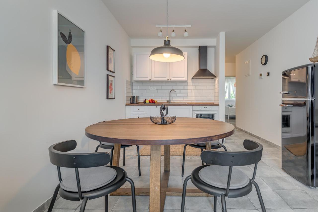 New And Chic Place Near Old Town Of Trogir Extérieur photo