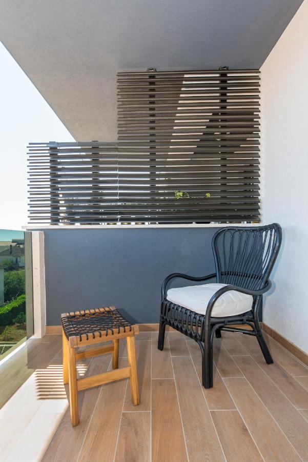New And Chic Place Near Old Town Of Trogir Extérieur photo